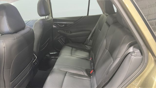 Certified 2023 Subaru Outback Touring XT AWD/4WD image 17