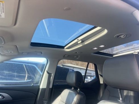 Used 2021 Chevrolet Traverse RS w/ LPO, Floor Liner Package image 12