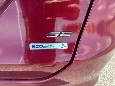 Used 2014 Ford Fusion SE FWD image 29