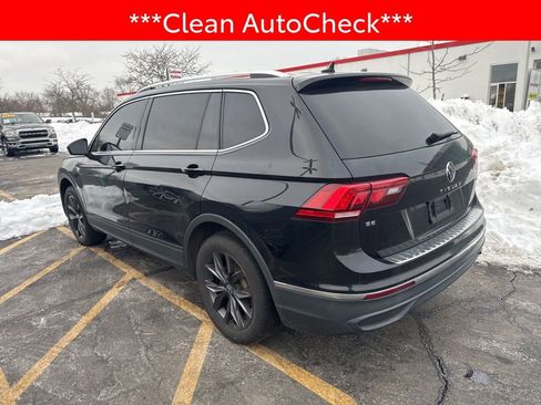 Used 2023 Volkswagen Tiguan SE image 4