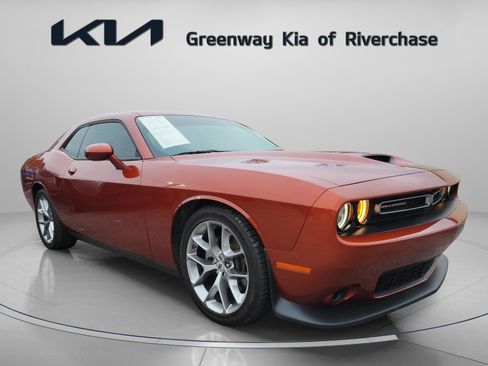 Used 2023 Dodge Challenger GT image 1