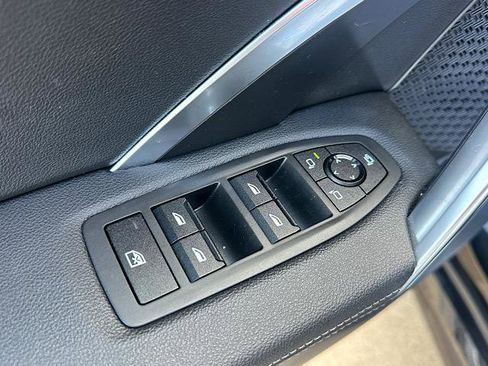 Certified 2023 BMW X1 xDrive28i w/ Premium Package image 17