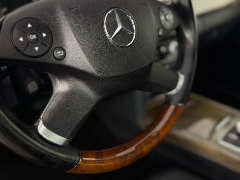 Used 2010 Mercedes-Benz E 350 Sedan image 22