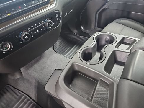 Certified 2024 Chevrolet Silverado 1500 LT AWD/4WD image 30