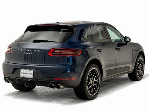 Used 2018 Porsche Macan S image 35