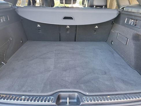 Used 2026 Mercedes-Benz GLC 300 GLC 300 image 30