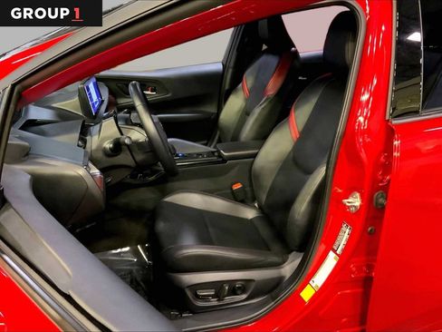 Used 2024 Toyota Prius Prime FWD image 14