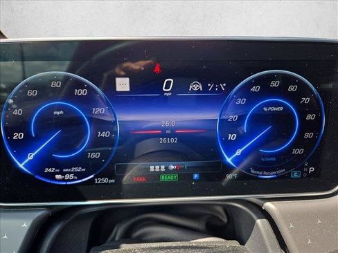 Used 2023 Mercedes-Benz EQE 350+ 4MATIC Sedan image 10