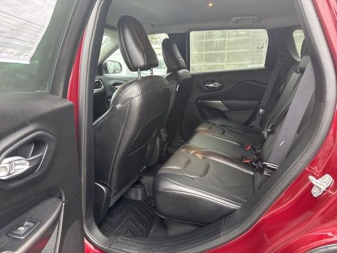 Used 2020 Jeep Cherokee Limited image 20