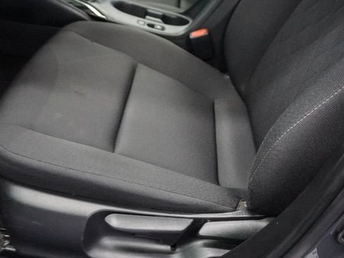 Used 2024 Toyota Corolla LE FWD image 6