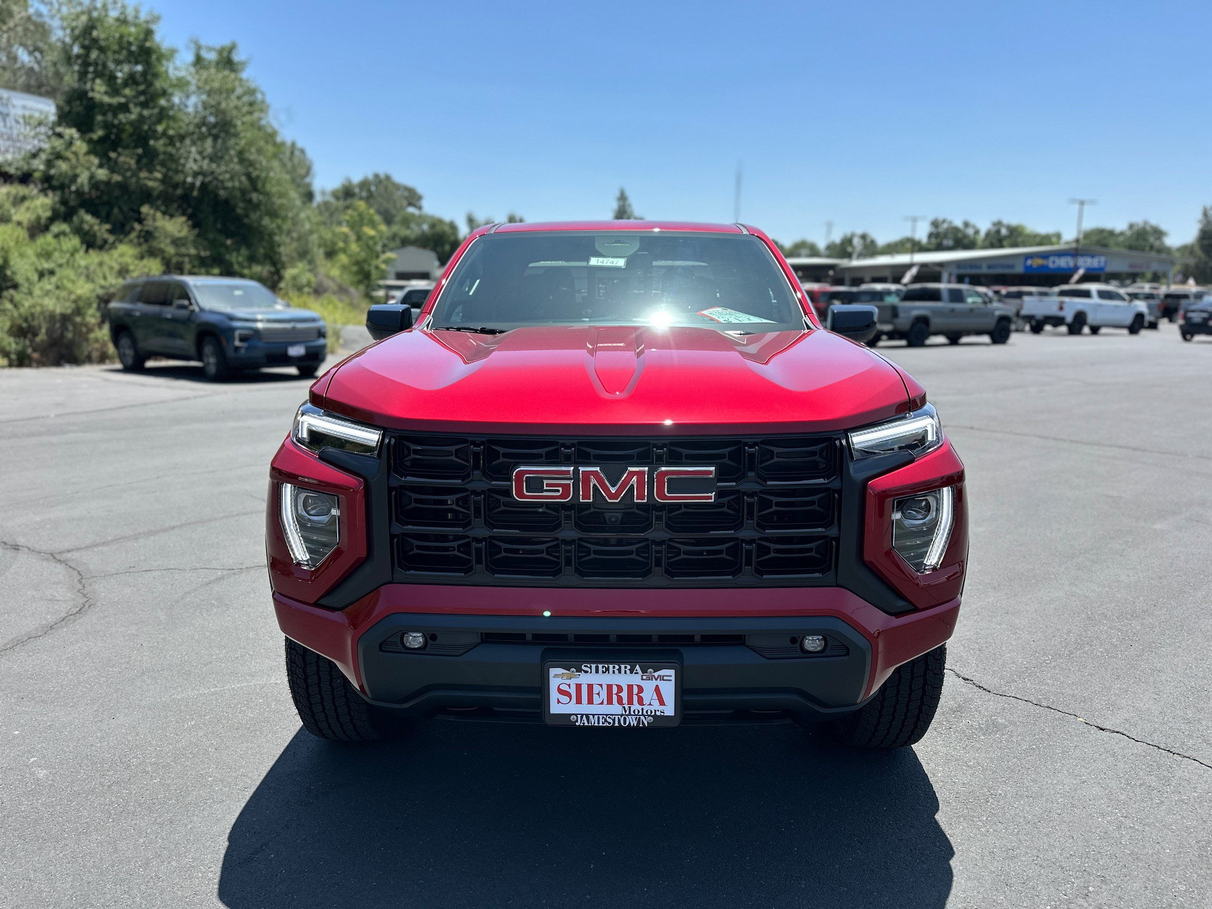 Used 2025 GMC Canyon Elevation w/ Convenience Package RWD image 2