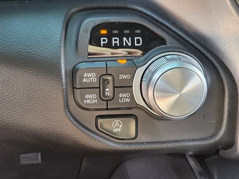 Used 2025 RAM 1500 Laramie w/ Sport Appearance Package AWD/4WD image 24