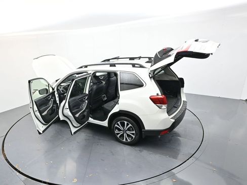 Certified 2024 Subaru Forester Limited image 42