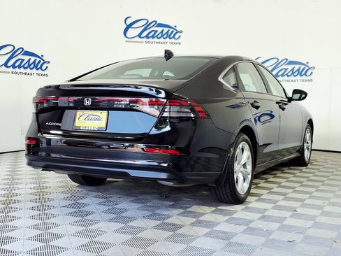 Used 2023 Honda Accord LX image 6