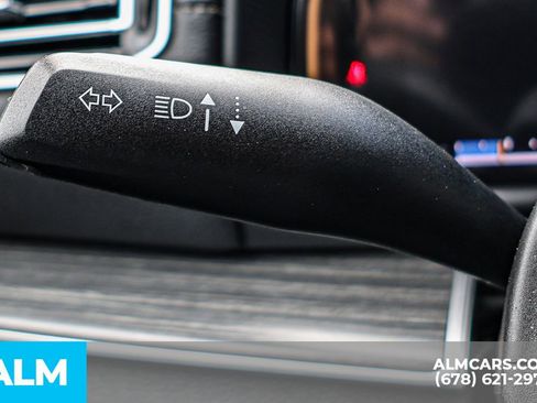 Used 2024 Jeep Wagoneer L Series II w/ Flexible Seating Group image 36