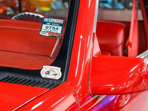 Used 1988 Chevrolet Silverado 1500 2WD Regular Cab image 40