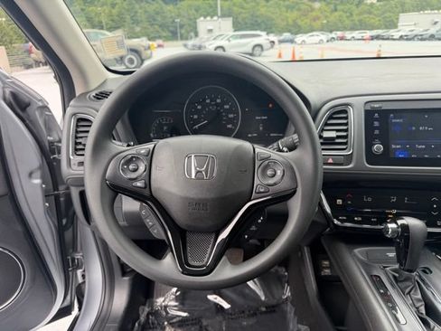 Certified 2022 Honda HR-V EX image 17