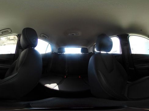 Used 2025 Buick Encore GX Preferred image 40