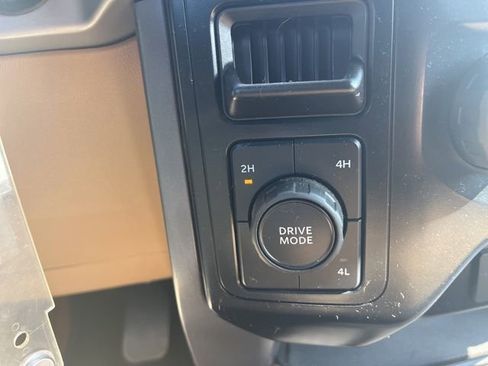 Used 2023 Ford F150 XLT image 22