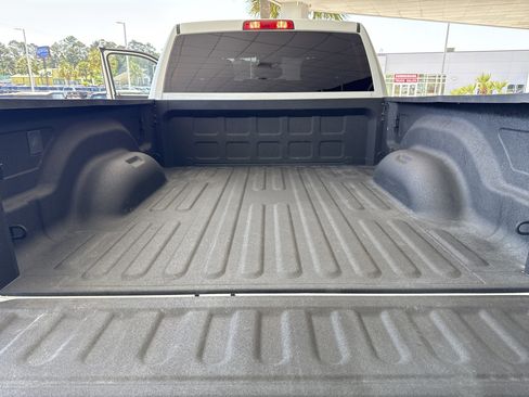 Used 2025 RAM 2500 Big Horn AWD/4WD image 30