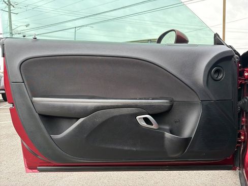 Used 2018 Dodge Challenger SXT image 21