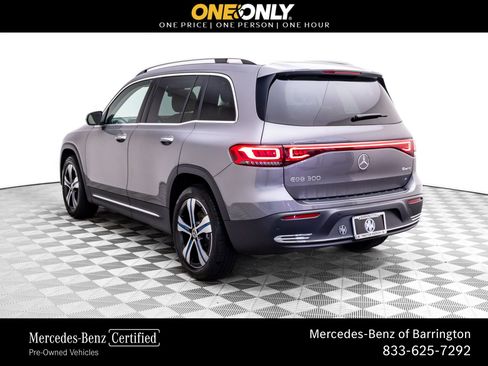 Certified 2023 Mercedes-Benz EQB 300 4MATIC w/ Exclusive Package image 3
