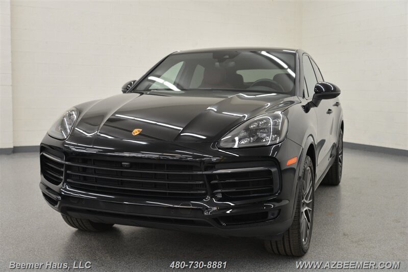 Used 2021 Porsche Cayenne S AWD/4WD image 1