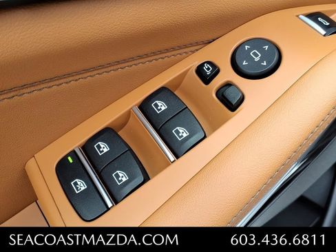 Used 2026 BMW X5 xDrive40i w/ M Sport Package AWD/4WD image 19