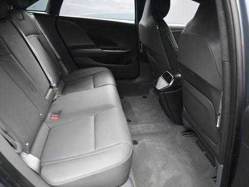 Used 2024 Lucid Air Touring image 29