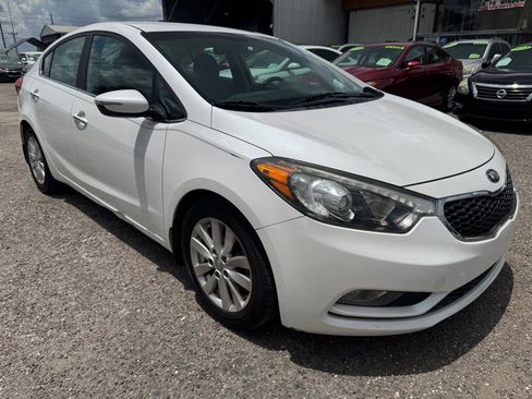 Used 2015 Kia Forte EX image 1