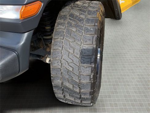 Certified 2019 Jeep Wrangler Sport image 11