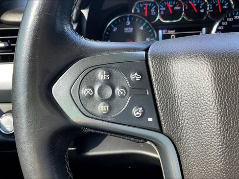 Used 2020 Chevrolet Tahoe Premier AWD/4WD image 11