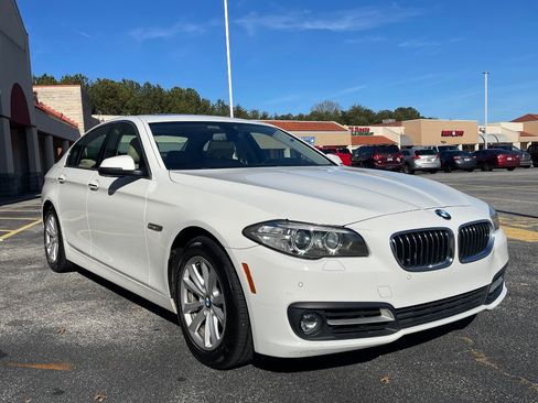 Used 2015 BMW 528i Sedan image 6