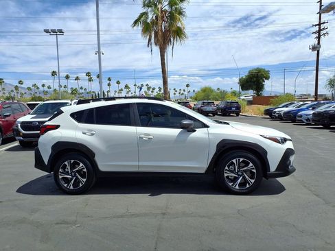 Certified 2025 Subaru Crosstrek 2.0i Premium image 9