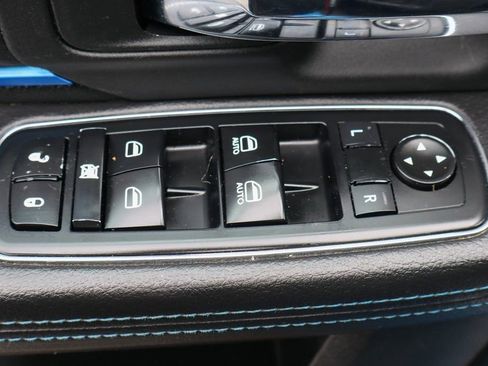 Used 2018 RAM 1500 Sport w/ Hydro Blue Sport Package image 12