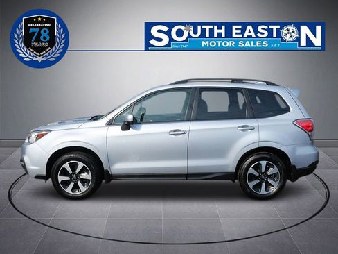 Used 2018 Subaru Forester 2.5i Premium w/ All-Weather Package image 7