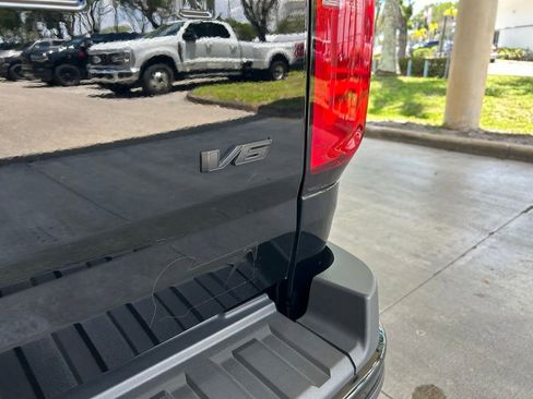 Used 2022 Chevrolet Colorado LT w/ LT Convenience Package RWD image 20