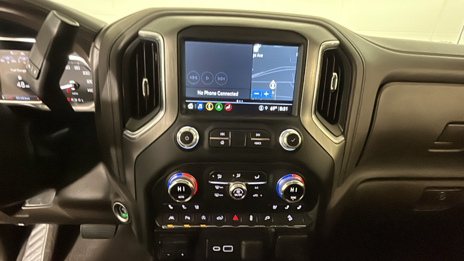 Used 2021 GMC Sierra 1500 Denali w/ Driver Alert Package II AWD/4WD image 28