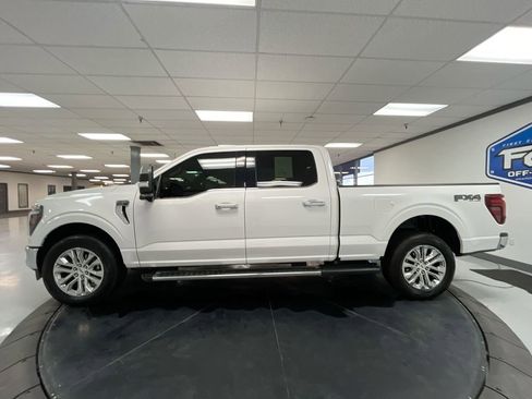 Used 2025 Ford F150 Lariat w/ Equipment Group 501A Mid image 5
