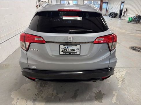 Used 2022 Honda HR-V Sport image 7