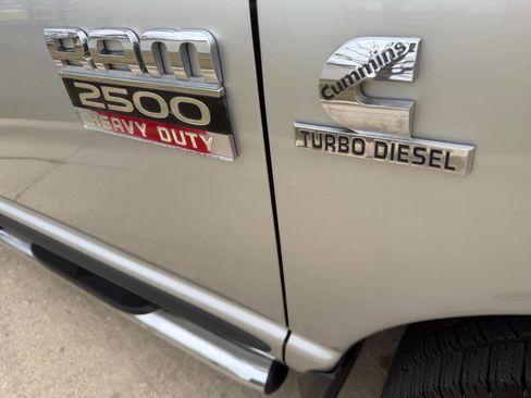 Used 2009 Dodge Ram 2500 Truck SXT image 27