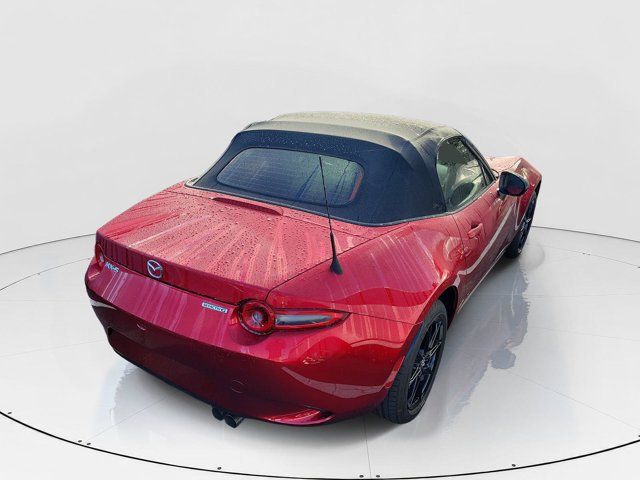 Used 2025 MAZDA MX-5 Miata Sport RWD image 5
