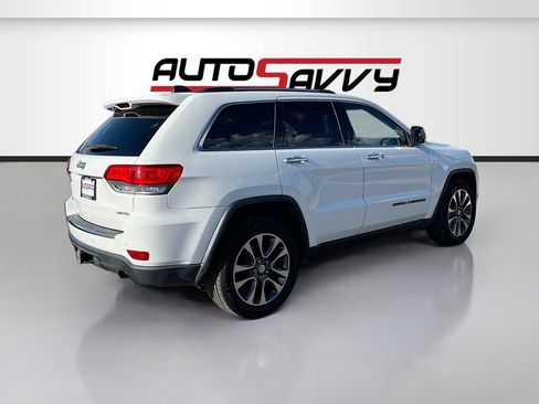 Used 2018 Jeep Grand Cherokee Limited w/ Luxury Group II AWD/4WD image 8