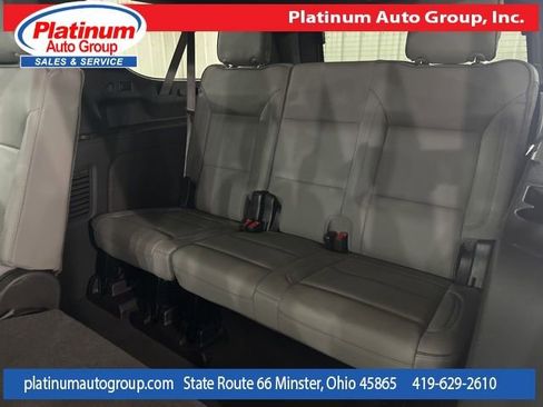 Used 2023 GMC Yukon XL SLT image 30