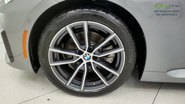 Used 2025 BMW 230i Coupe RWD image 76