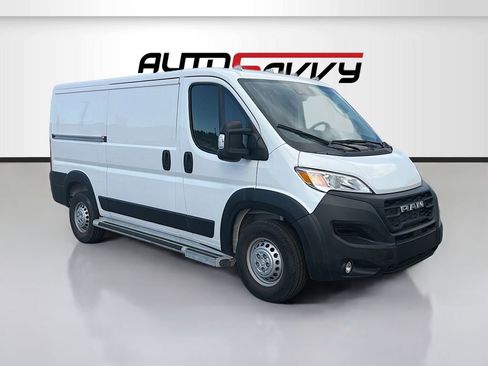 Used 2025 RAM ProMaster 2500 w/ U-Haul Equipment Group FWD image 1