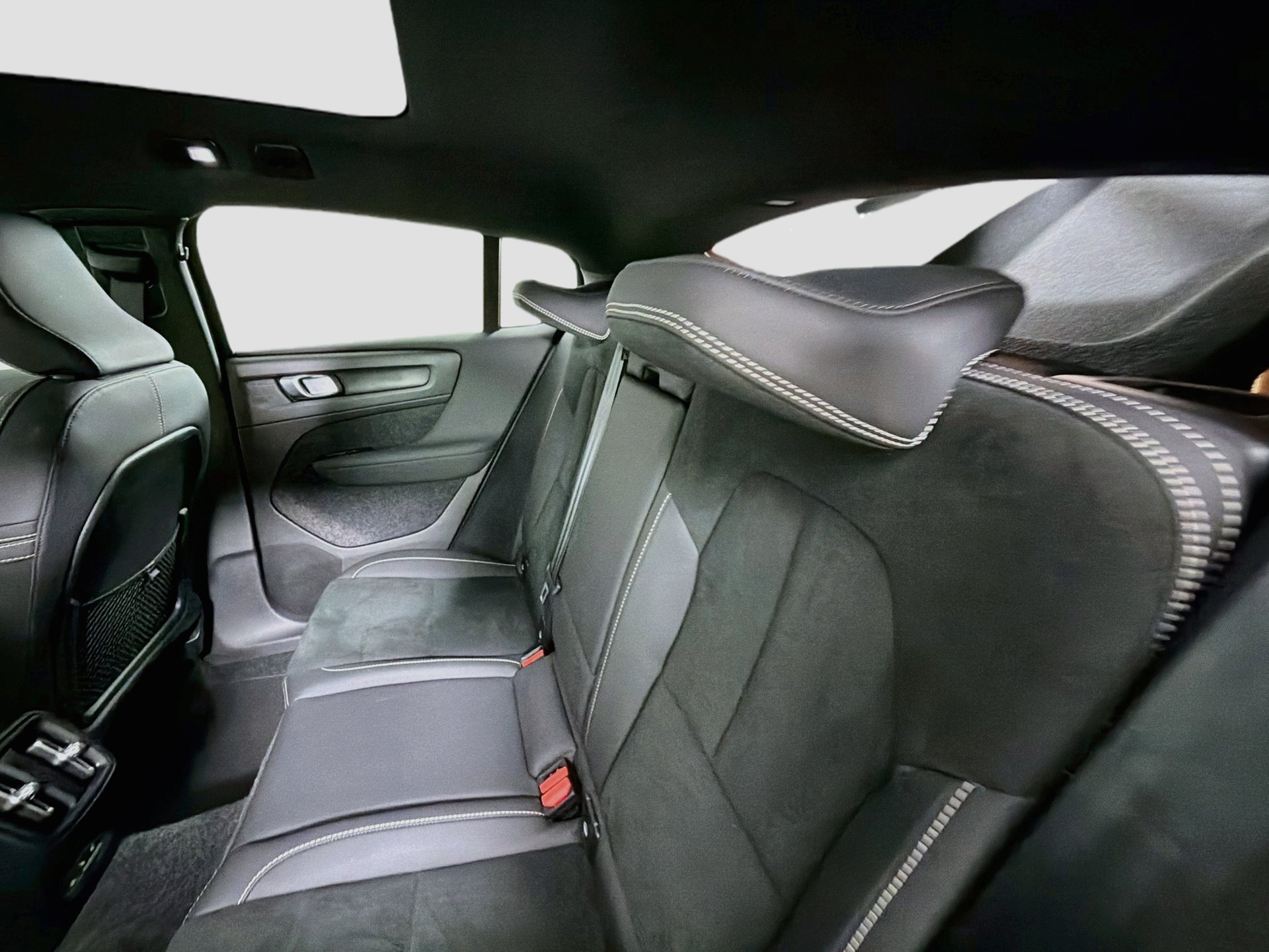 Certified 2023 Volvo C40 P8 Recharge Ultimate AWD/4WD image 26