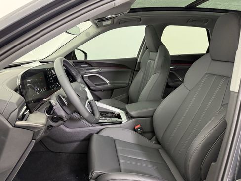 New 2025 Audi Q5 Premium Plus image 4