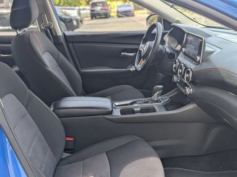 Used 2025 Nissan Sentra SR FWD image 26