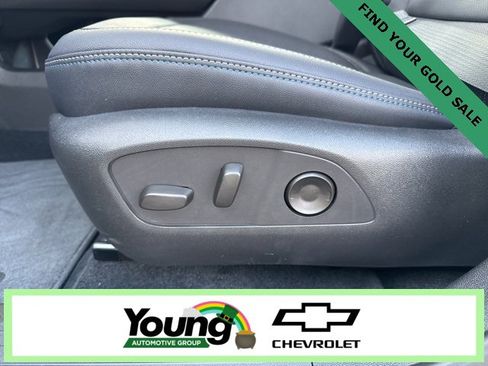 New 2026 Chevrolet Equinox EV LT image 16